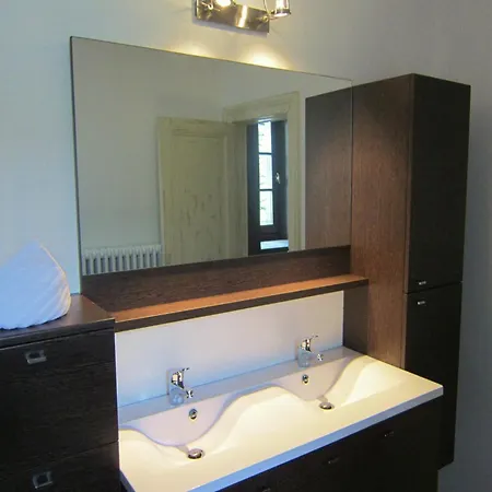 Luxury Castle, 펜션 Basse-Bodeux